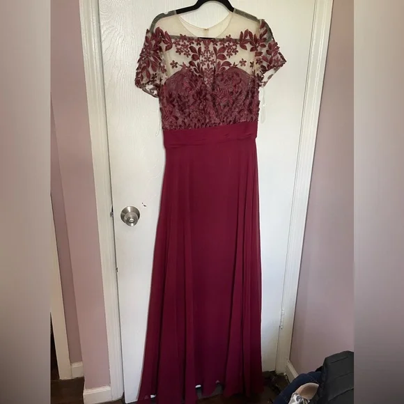 tea length burgundy mother of the bride dress V-Neck A Line Half Lantern Sleeves Tea Length Mother of the Bride Dress main image 0